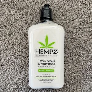 Hempz Coconut & Watermelon Herbal Moisturizer 500ml